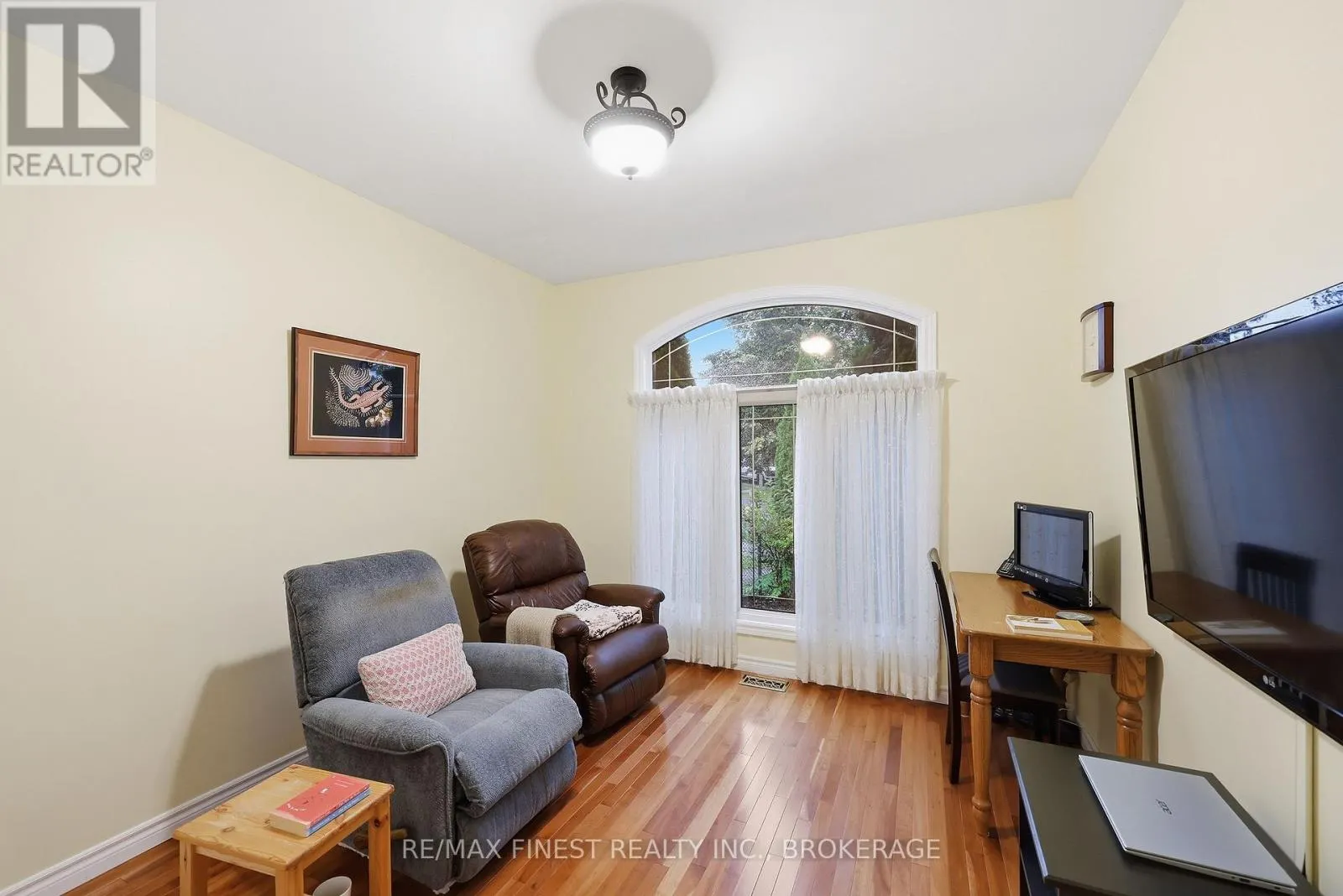 540 MONTEREY COURT