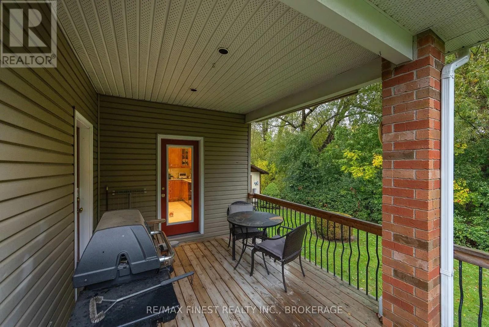 540 MONTEREY COURT