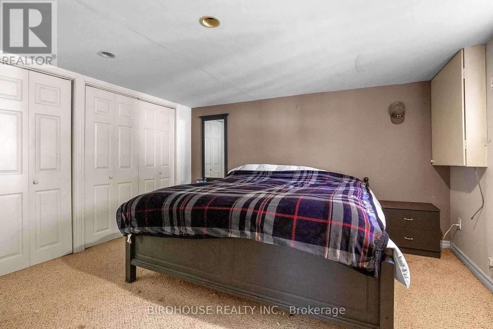 15 CEDAR NOOK ROAD