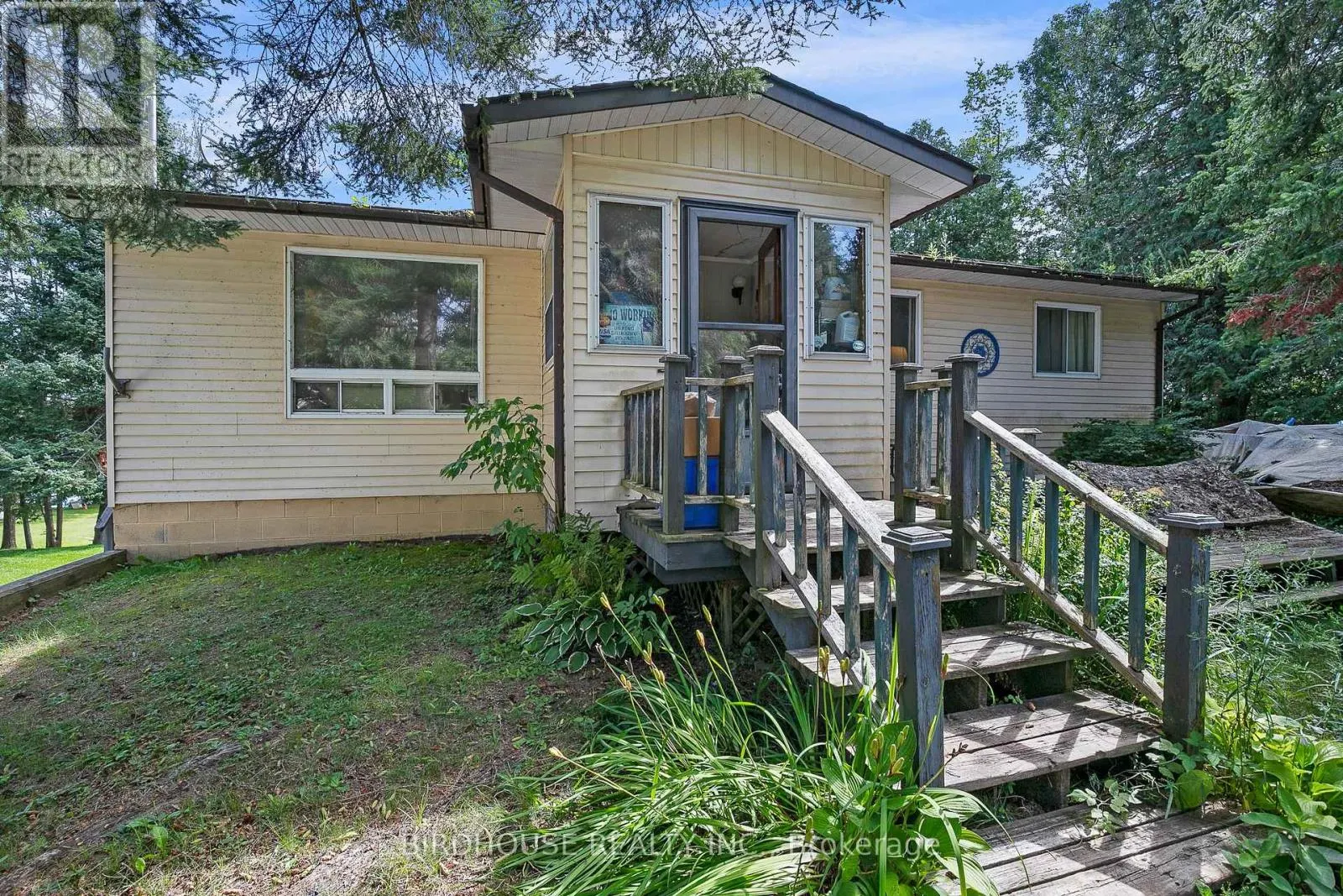 15 CEDAR NOOK ROAD