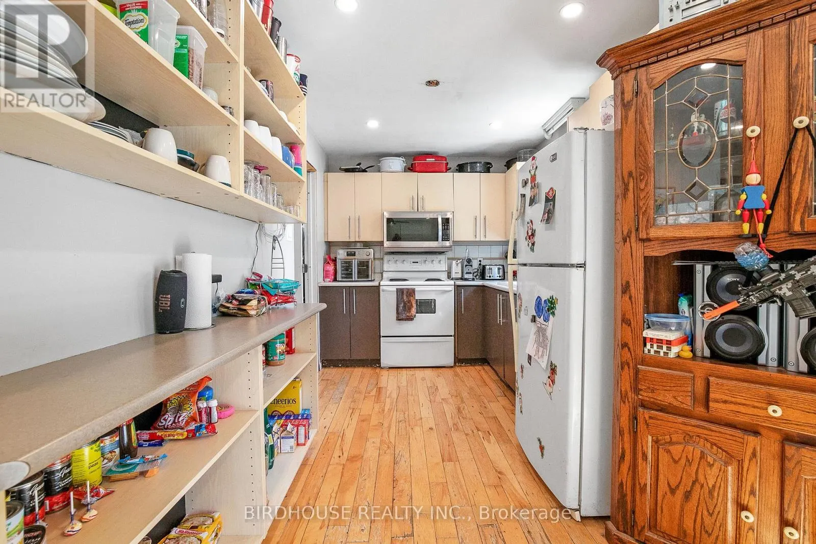 15 CEDAR NOOK ROAD