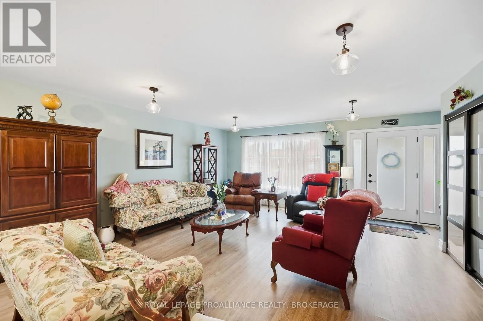 195 BELMONT AVENUE