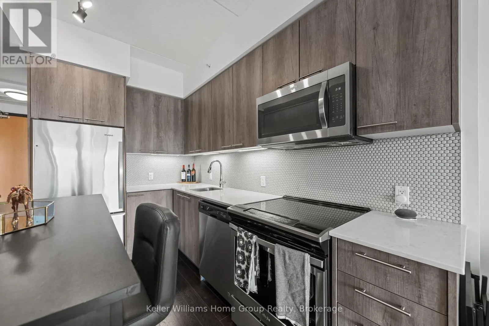 503 - 15 PRINCE ALBERT BOULEVARD #503