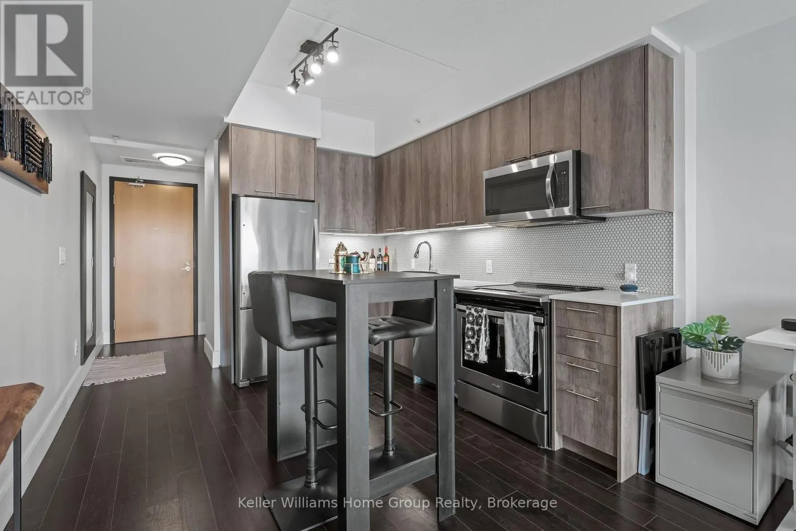 503 - 15 PRINCE ALBERT BOULEVARD #503