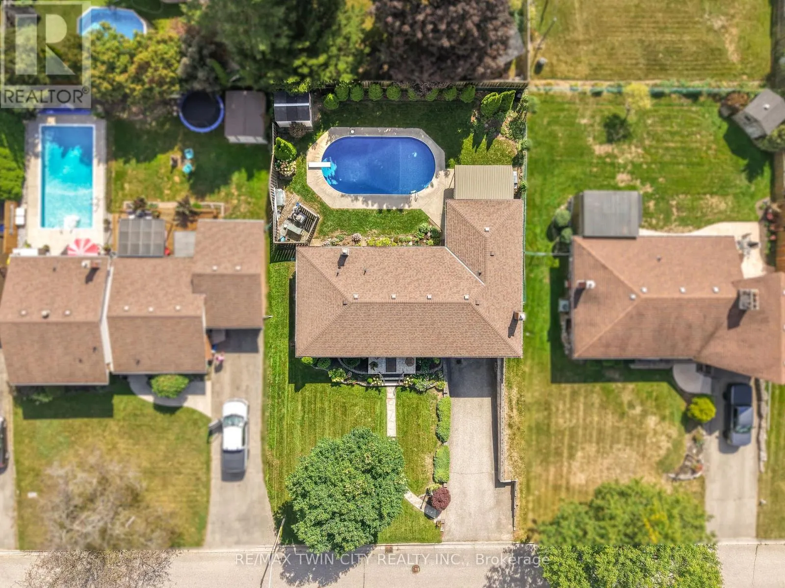25 BRIER CRESCENT