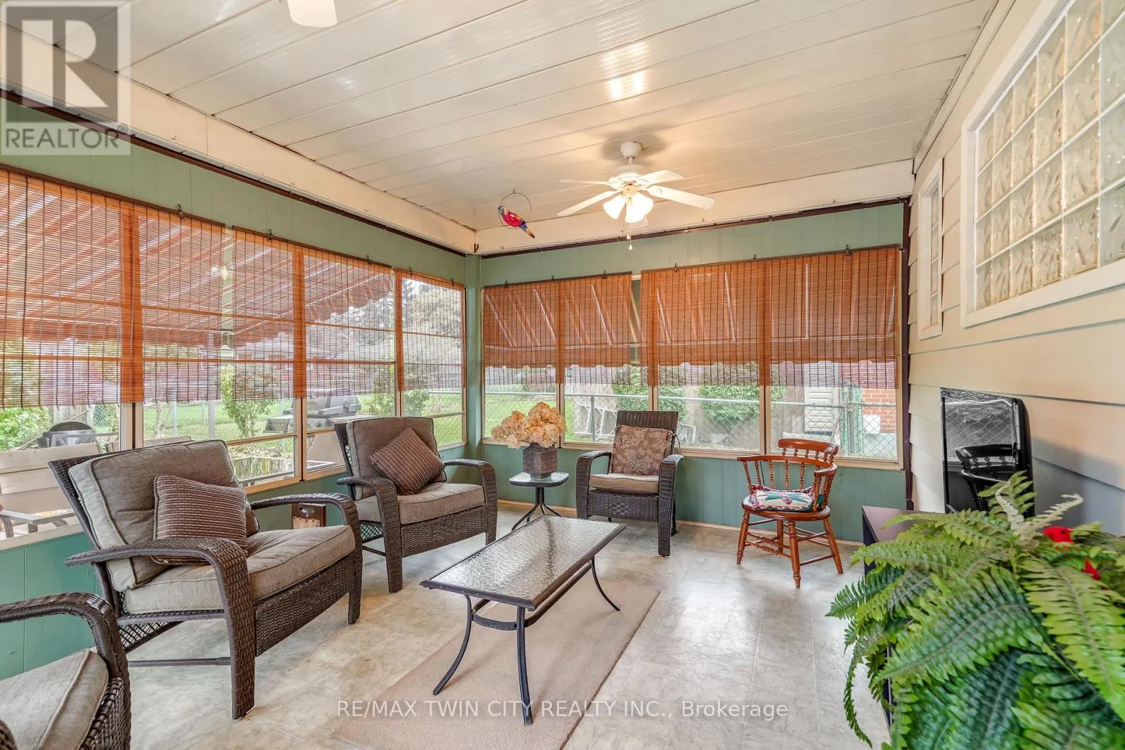 25 BRIER CRESCENT