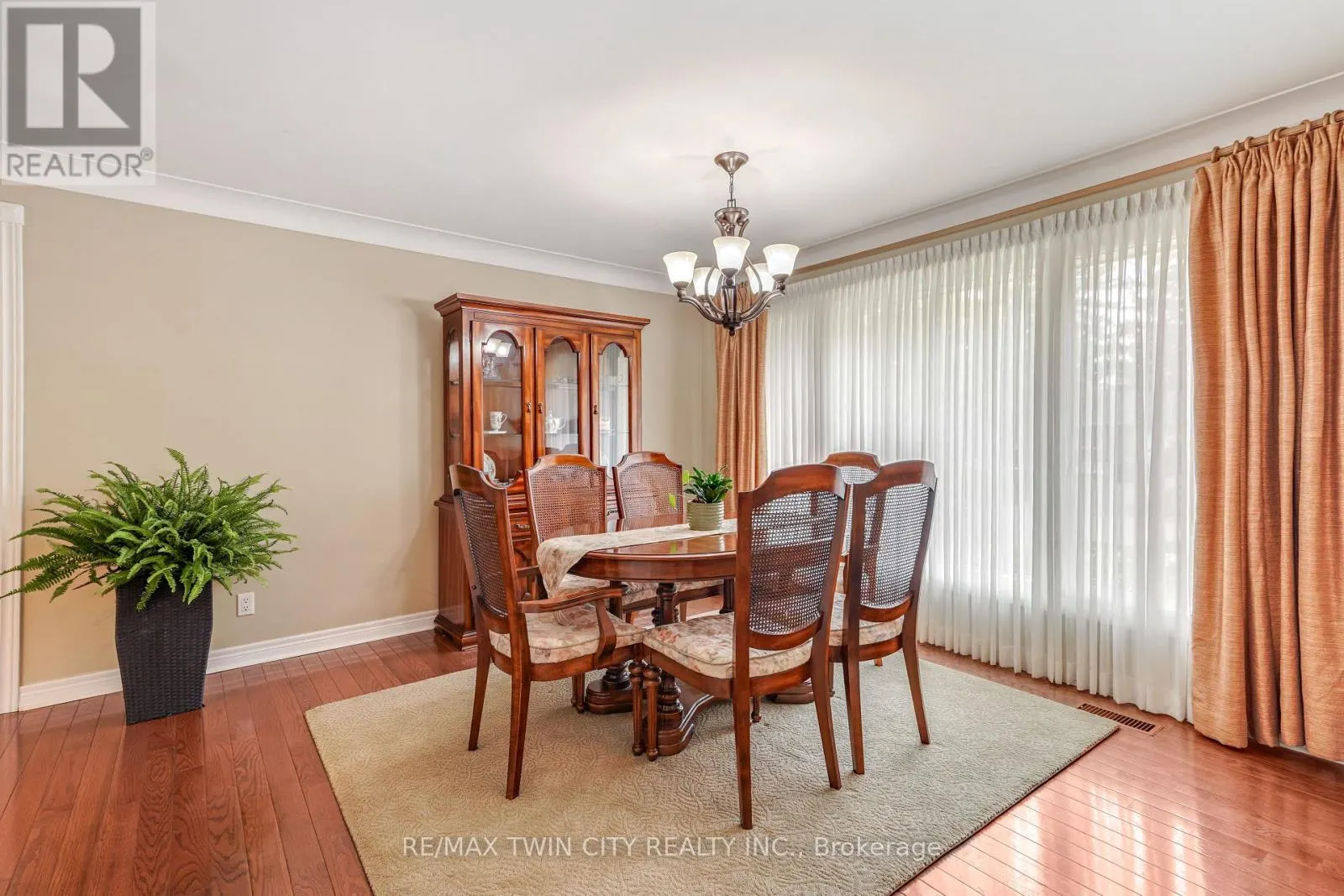 25 BRIER CRESCENT