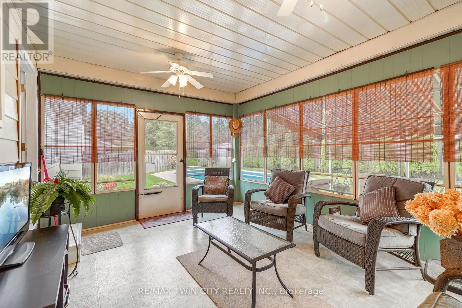 25 BRIER CRESCENT