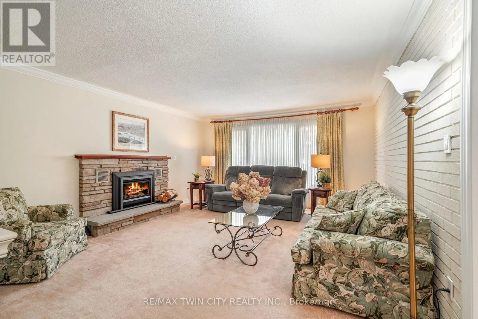 25 BRIER CRESCENT