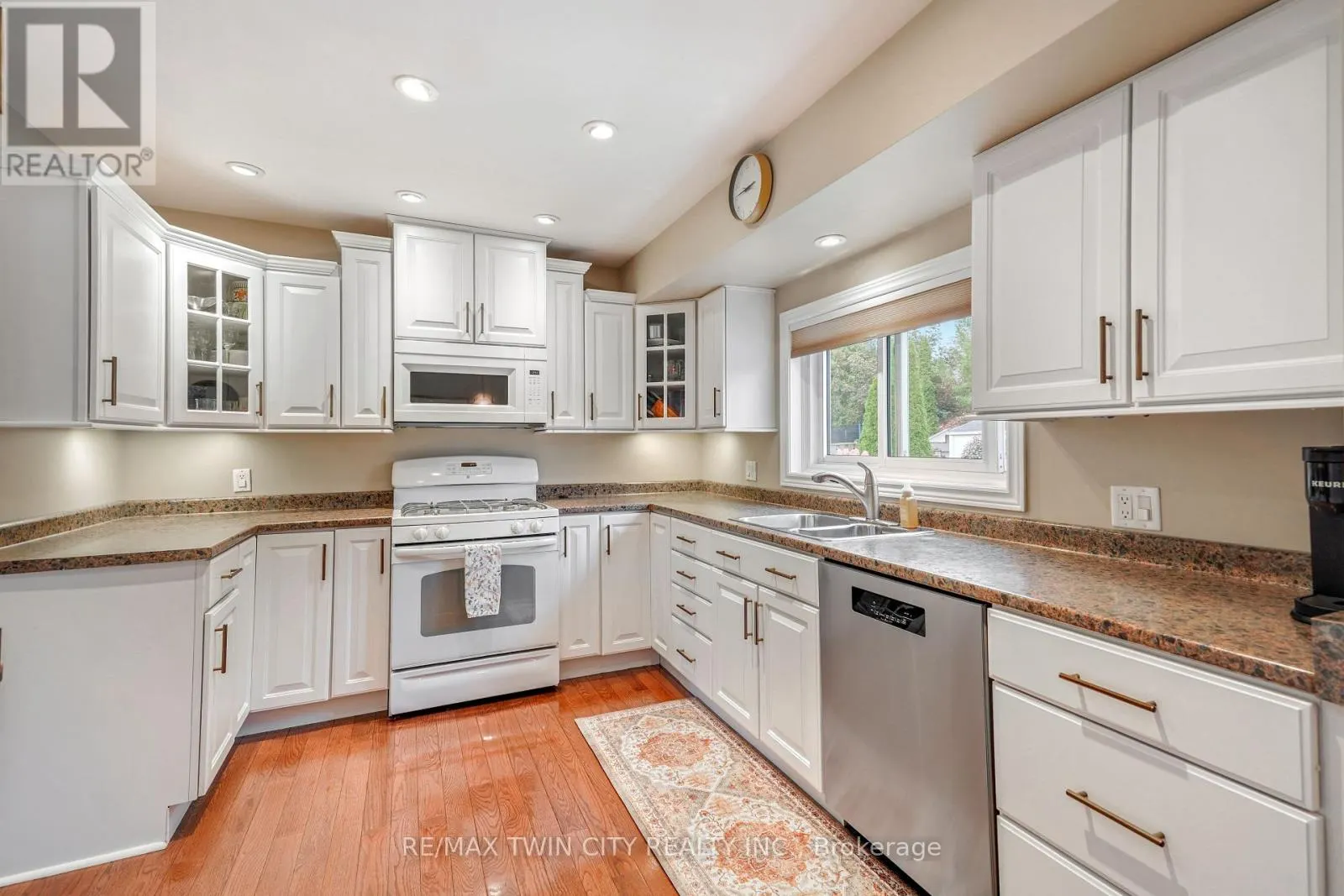 25 BRIER CRESCENT