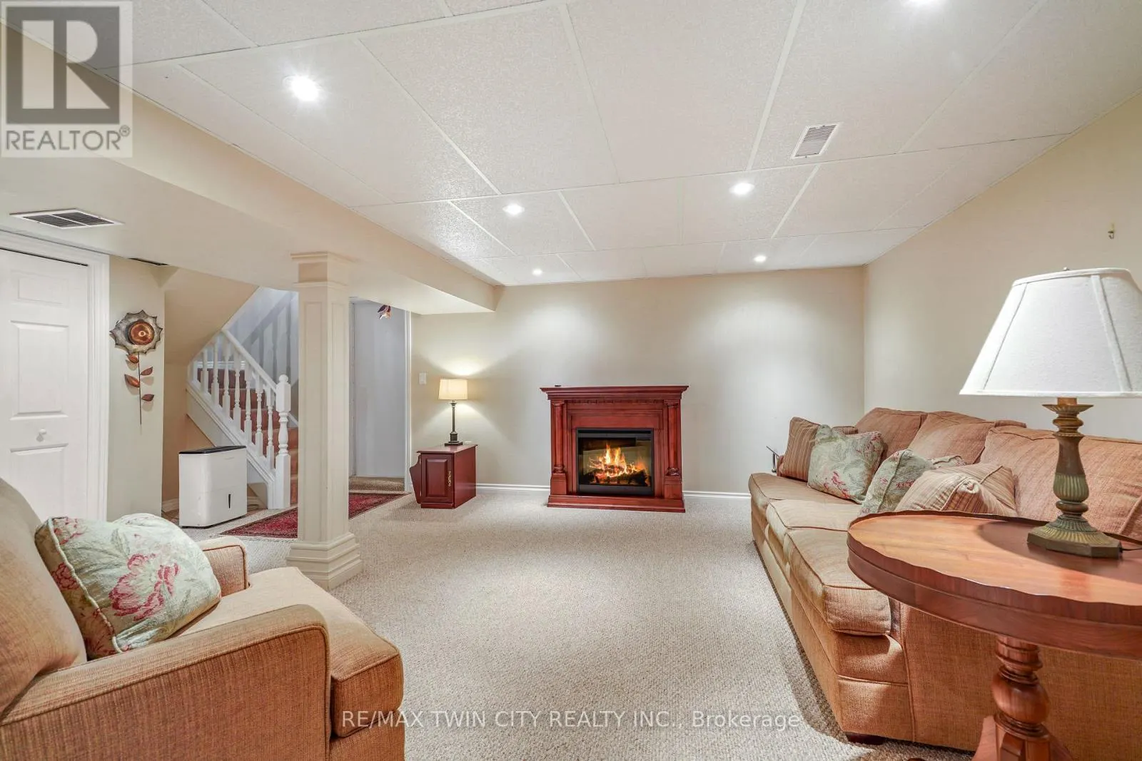 25 BRIER CRESCENT