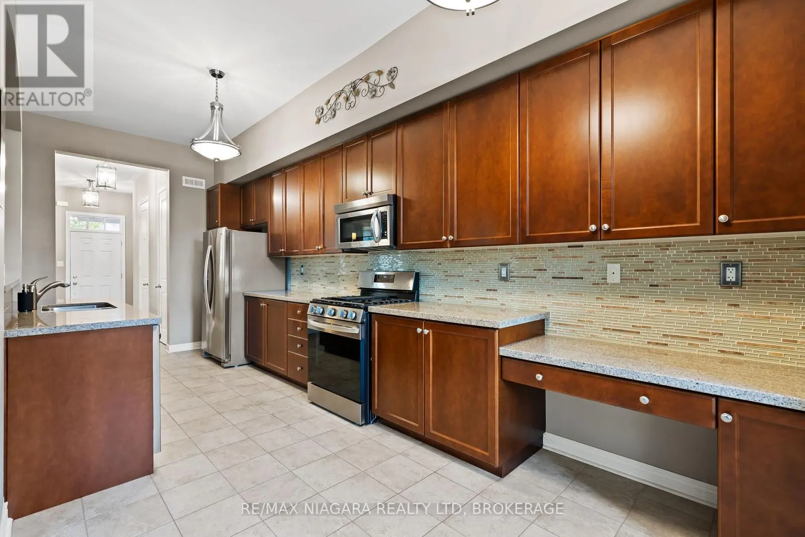 96 GARRISON VILLAGE DRIVE