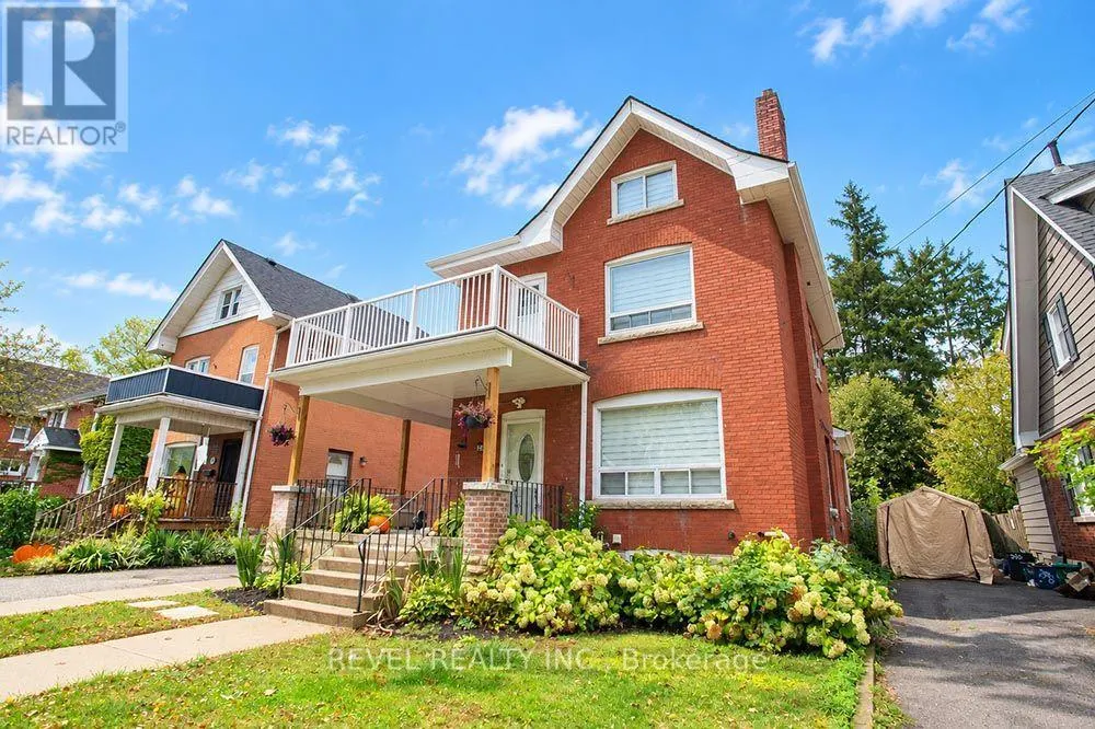 UPPER - 234 SHERIDAN STREET