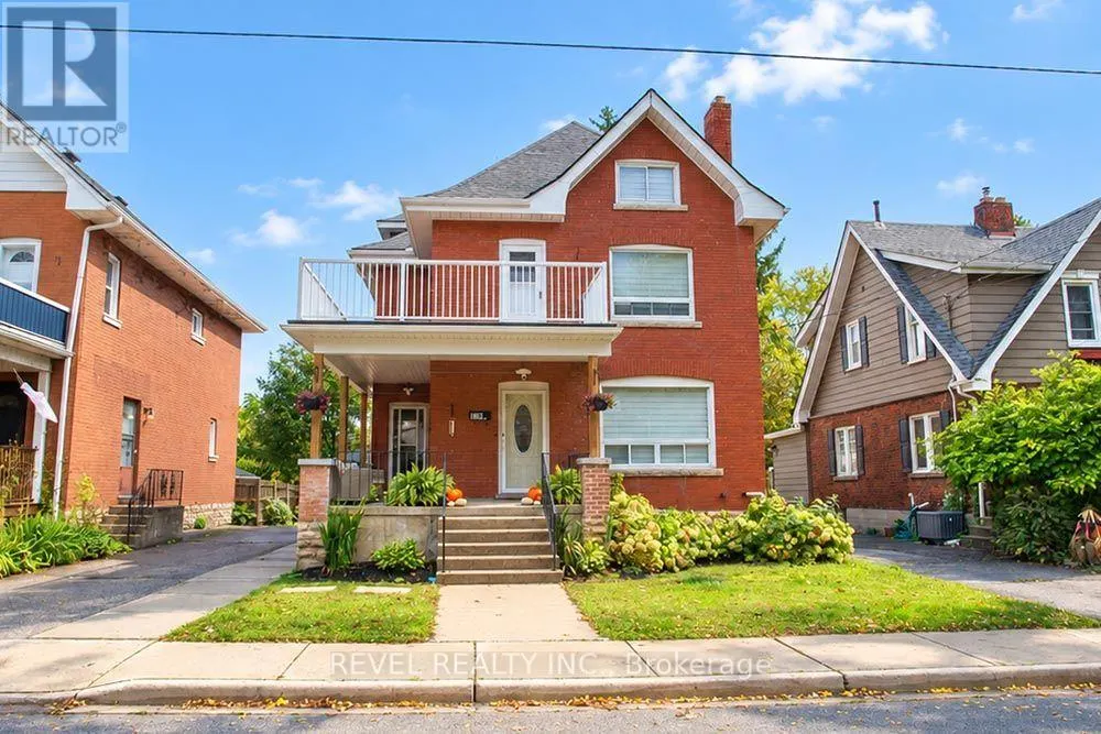 UPPER - 234 SHERIDAN STREET