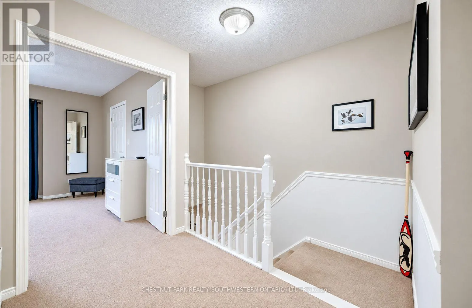 24 WHITE SANDS COURT