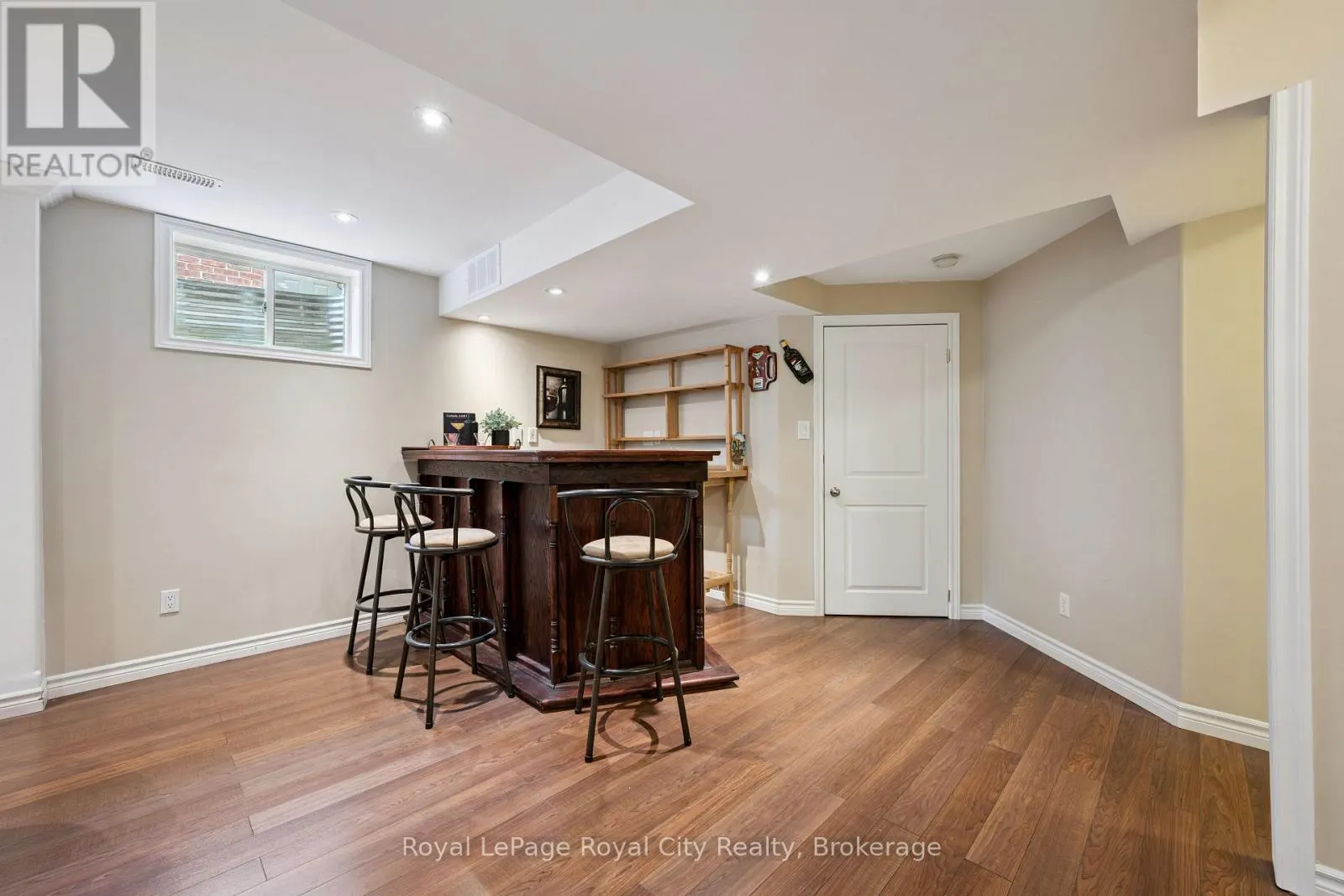 26 FRASSON DRIVE