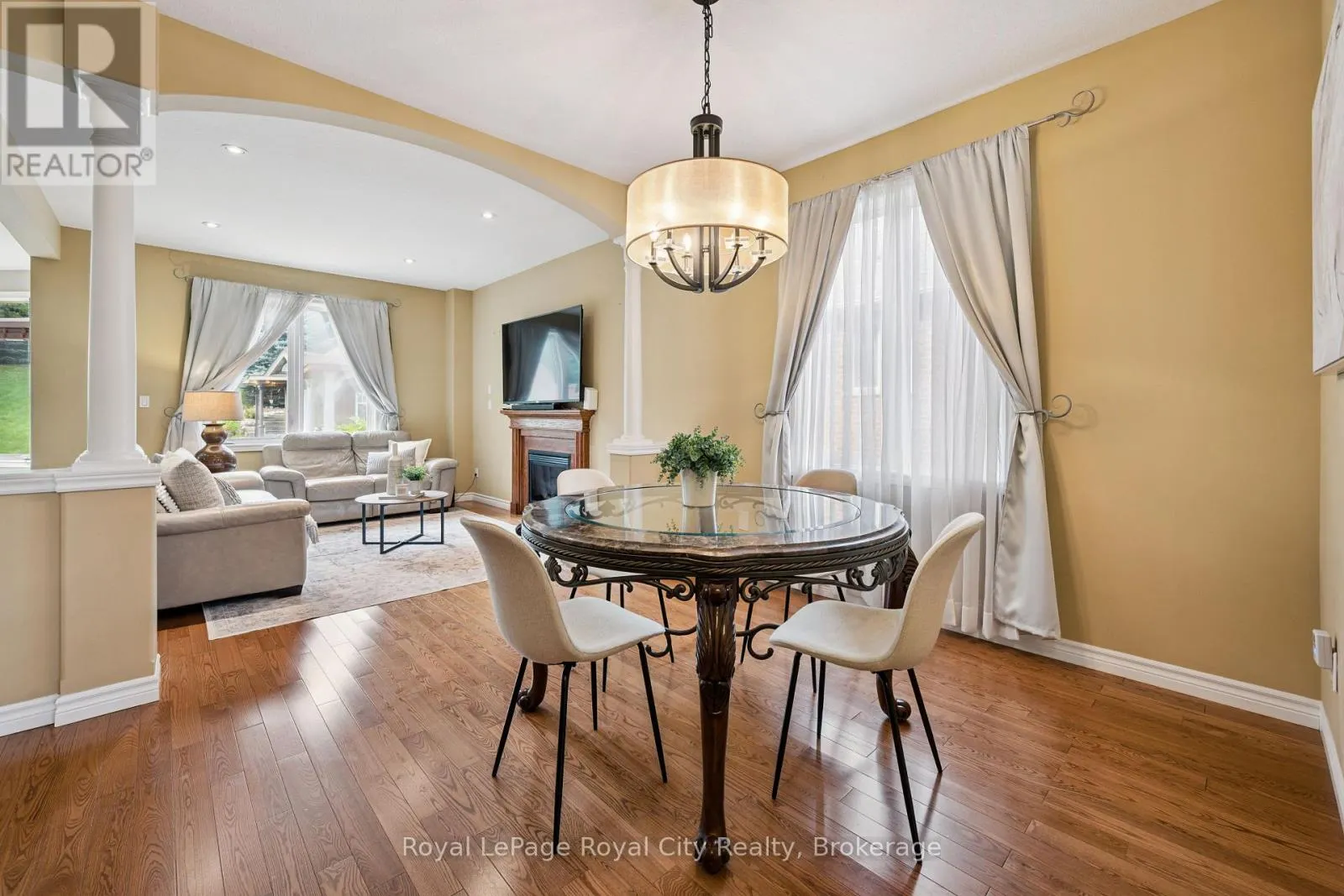 26 FRASSON DRIVE