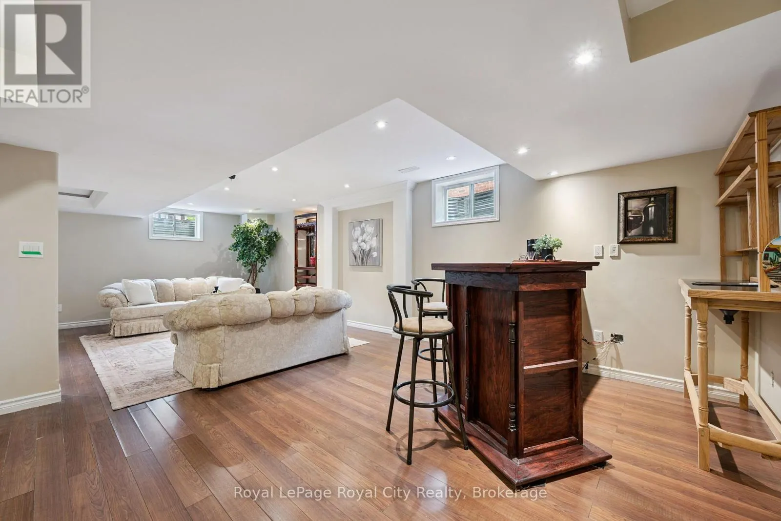 26 FRASSON DRIVE