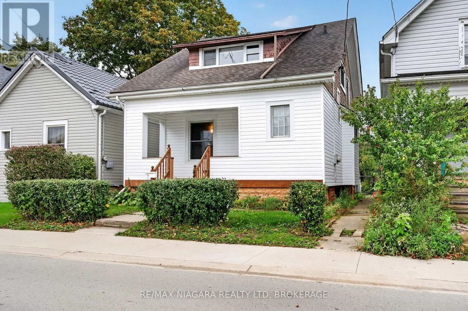 44 LOWELL AVENUE