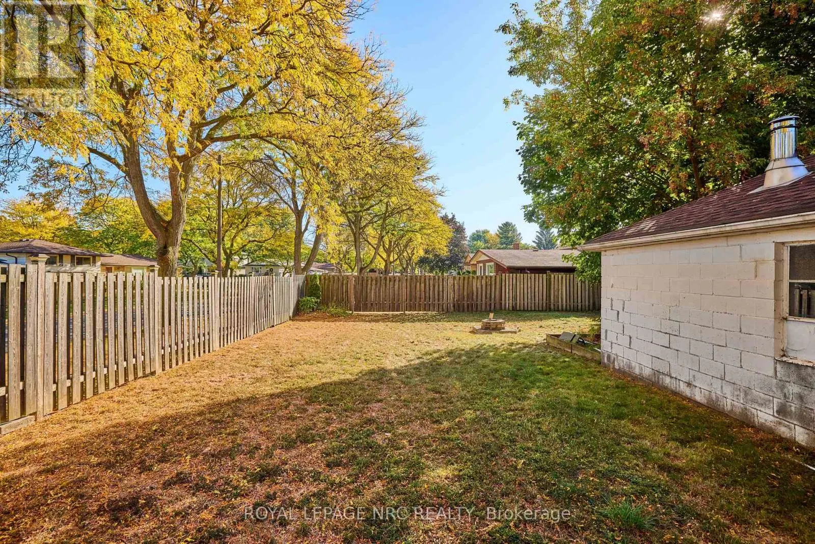 2862 DORCHESTER ROAD
