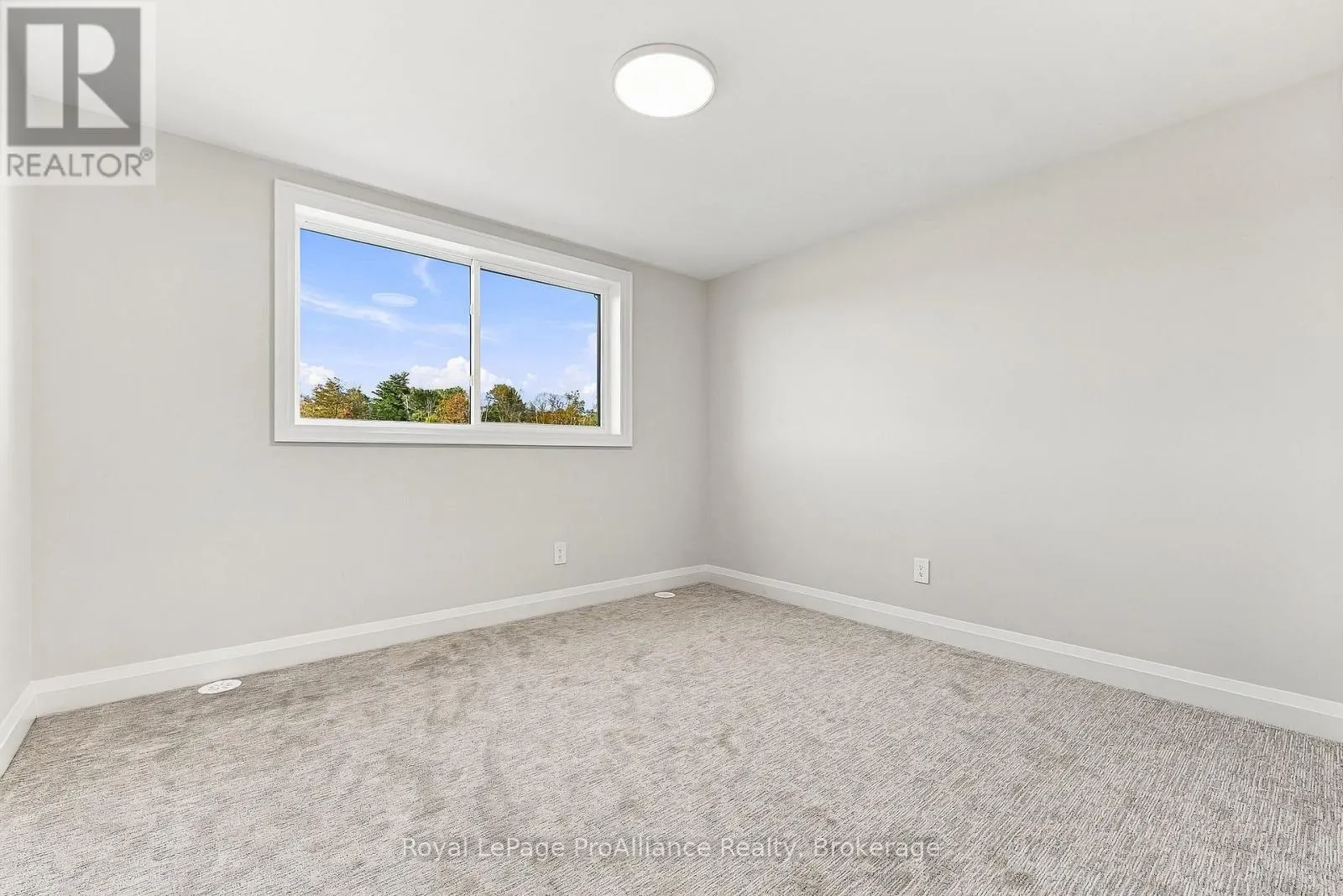 52 BEACON DRIVE
