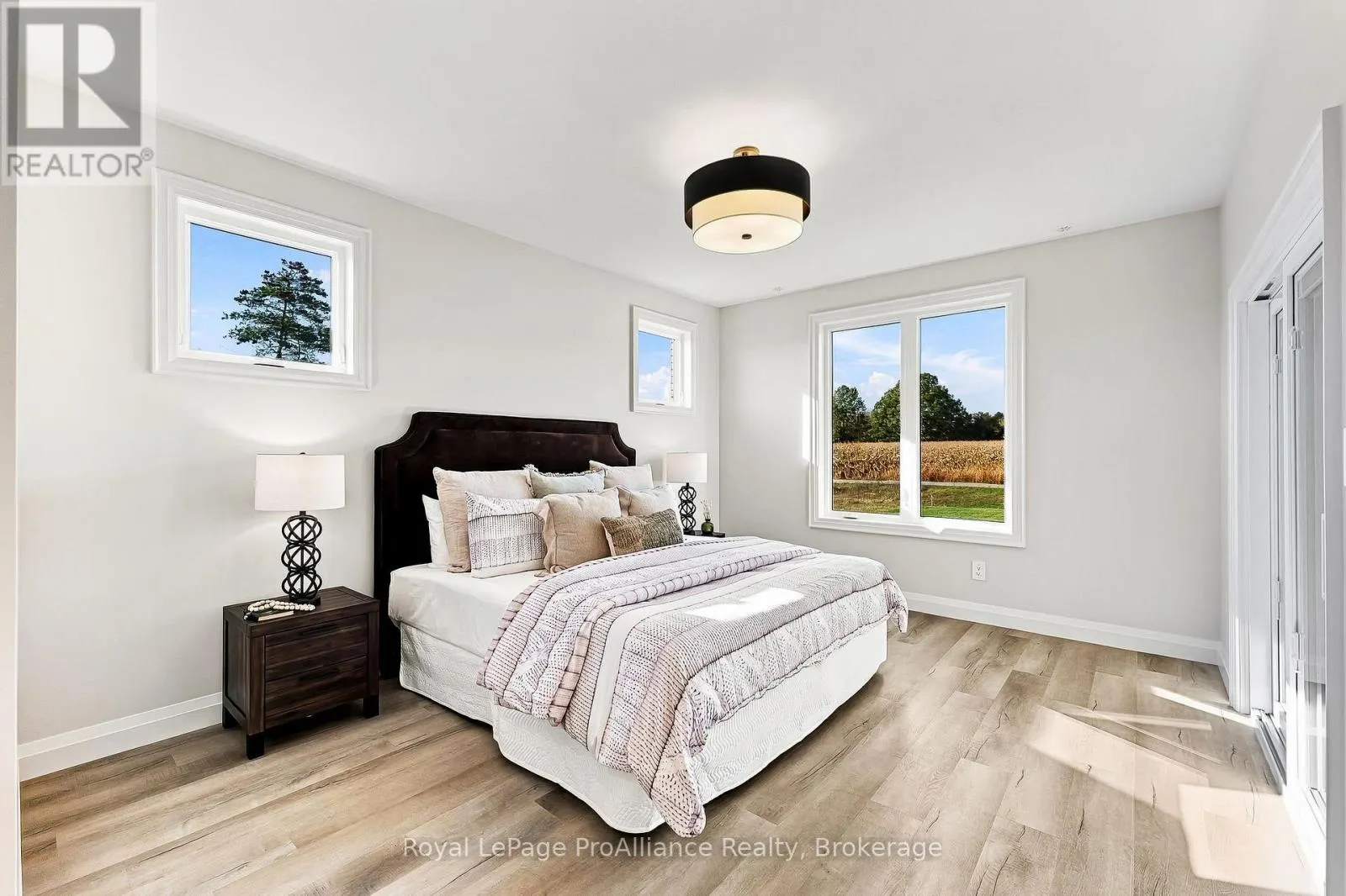 52 BEACON DRIVE