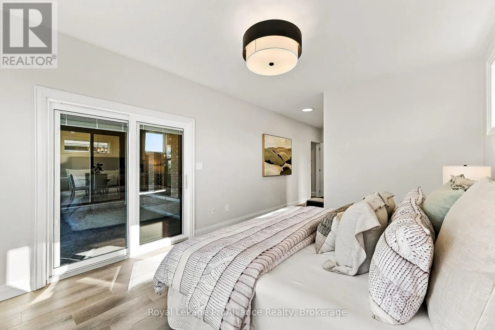 52 BEACON DRIVE