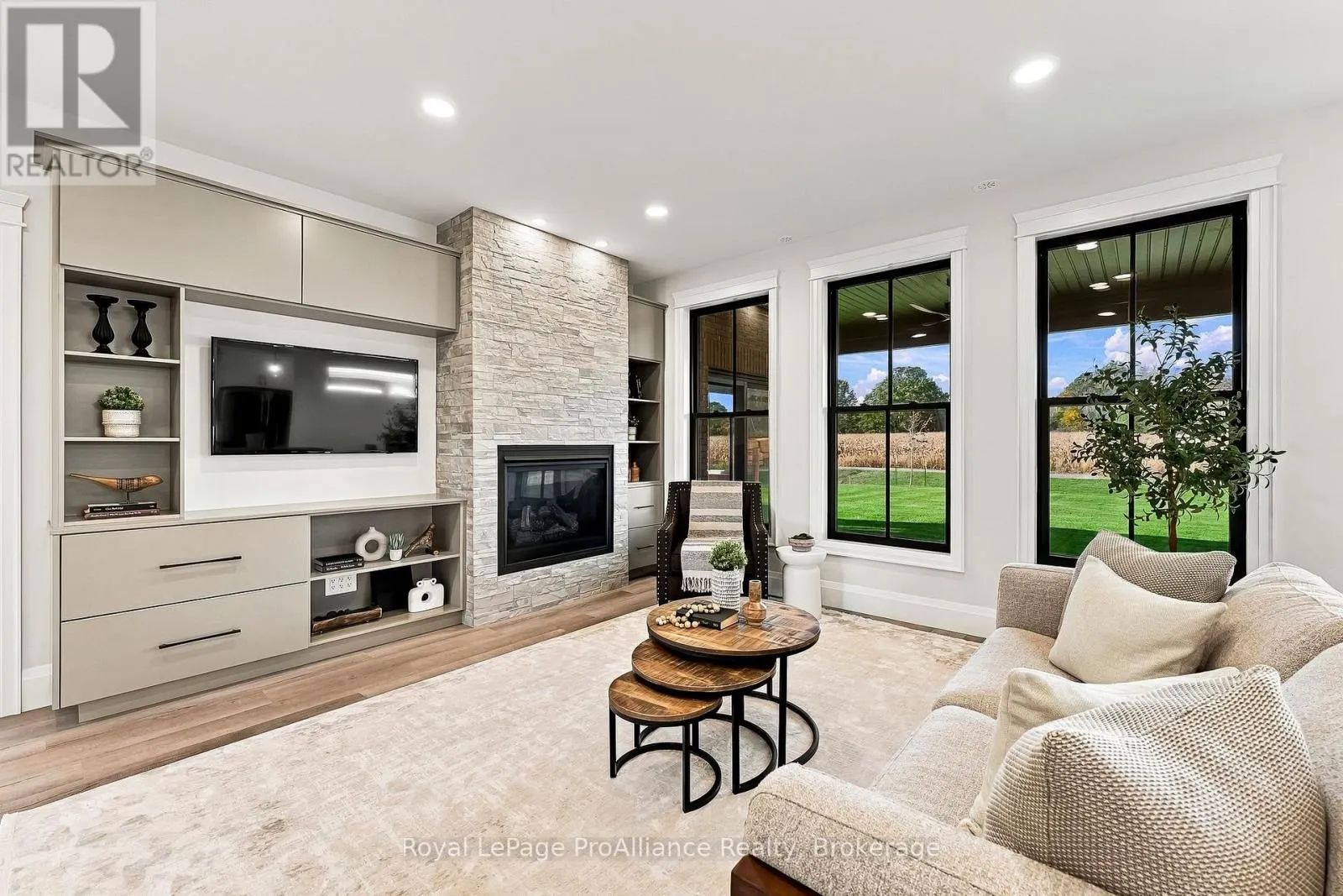 52 BEACON DRIVE