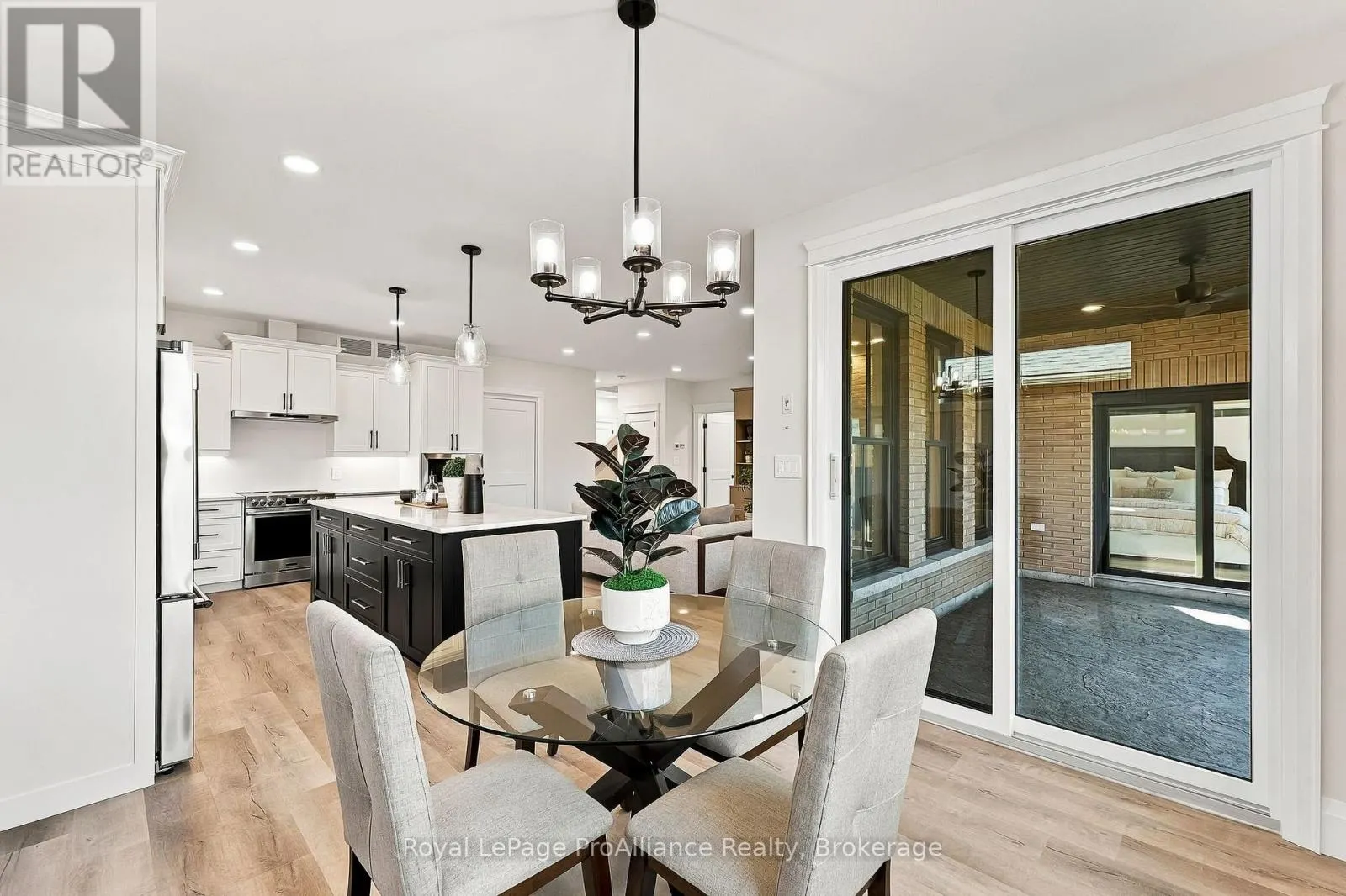 52 BEACON DRIVE