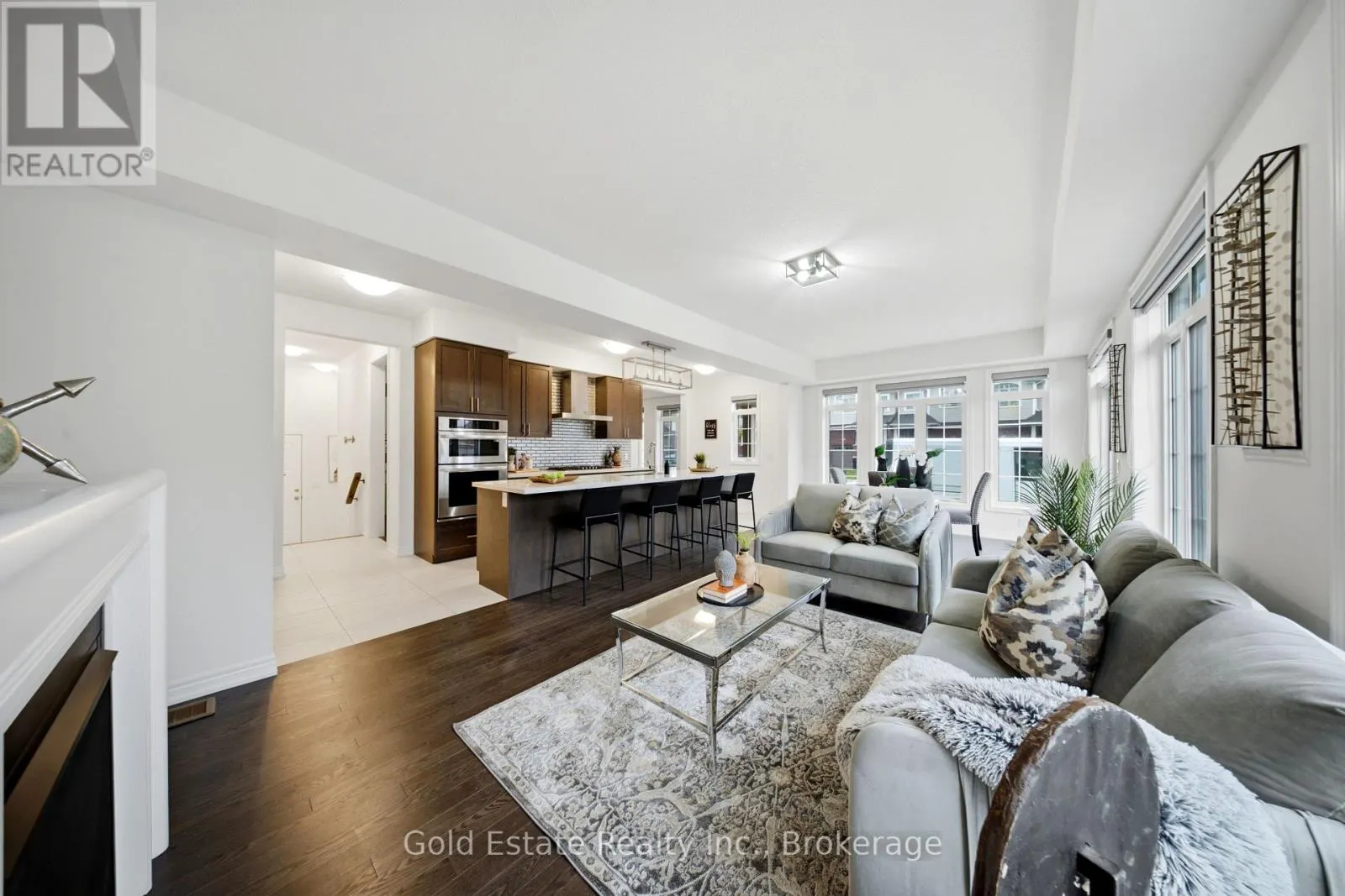 3 GEORGINA STREET