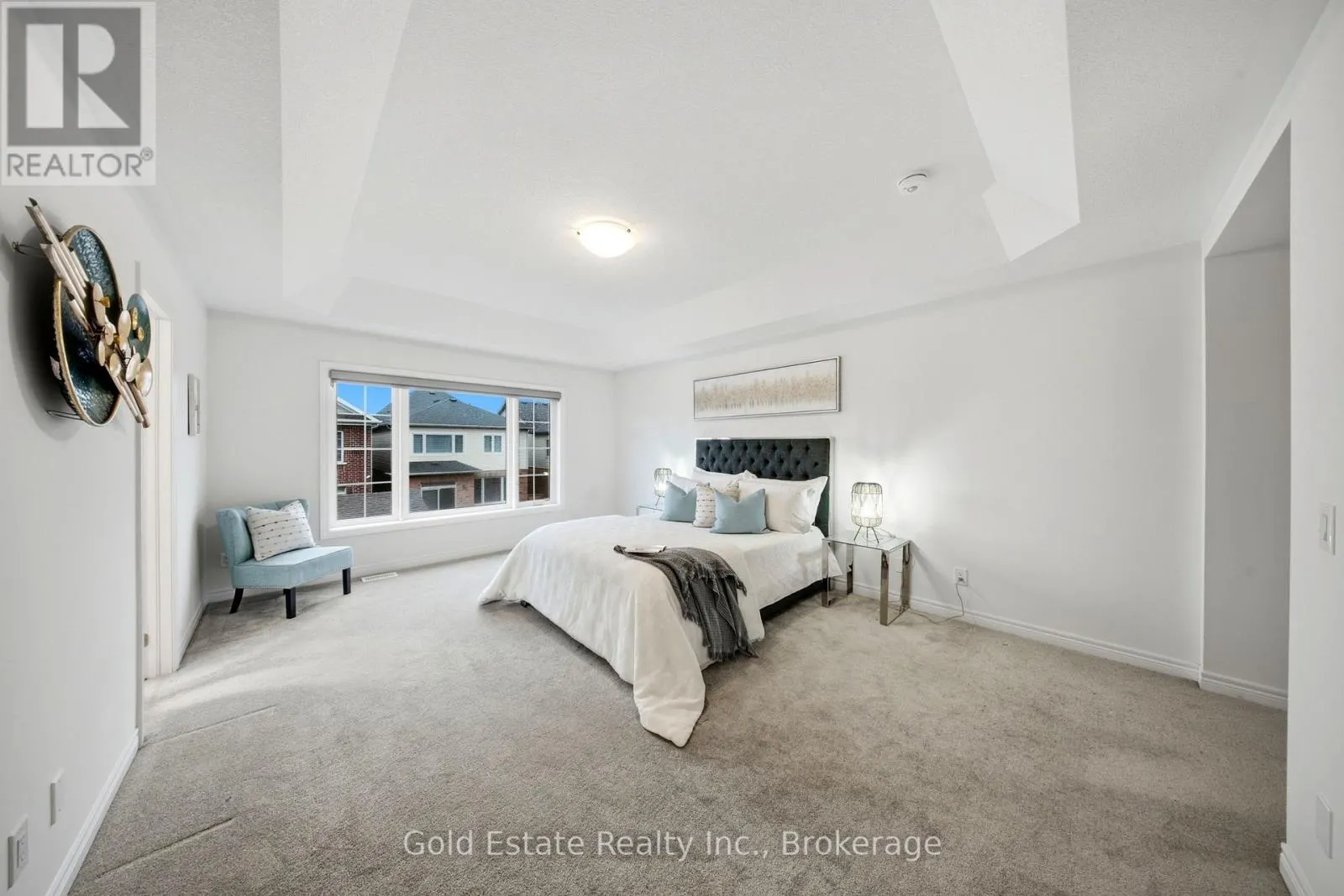 3 GEORGINA STREET