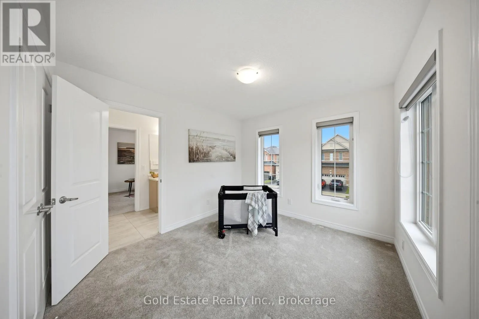 3 GEORGINA STREET