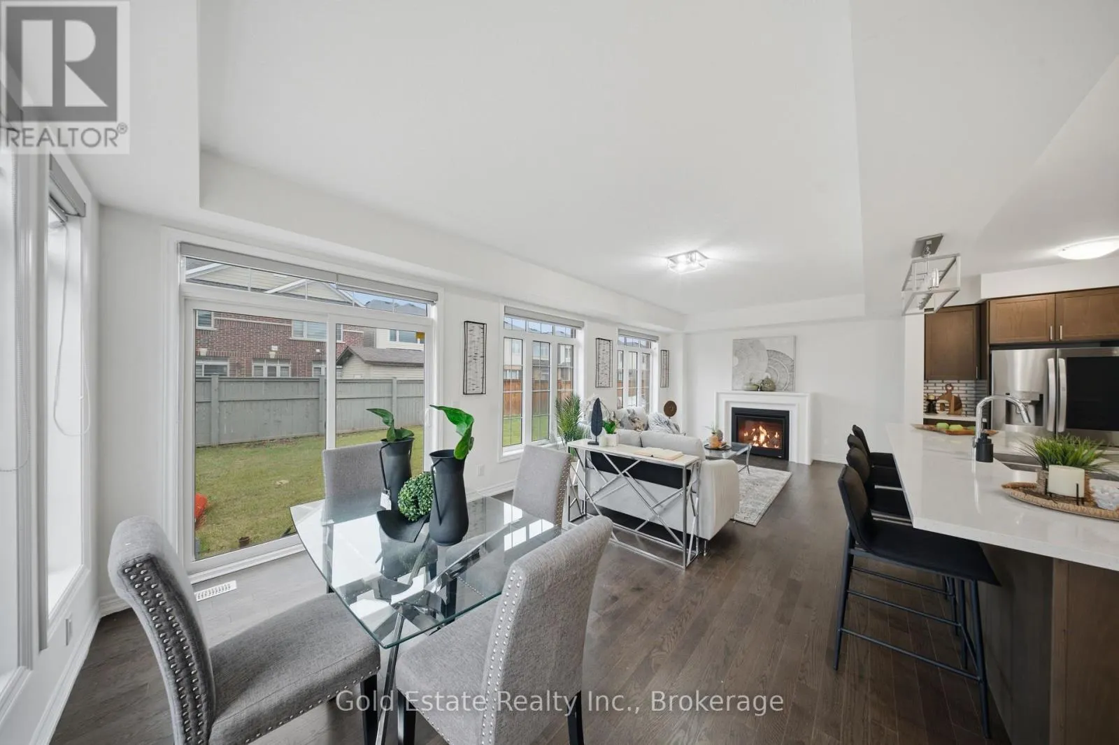3 GEORGINA STREET