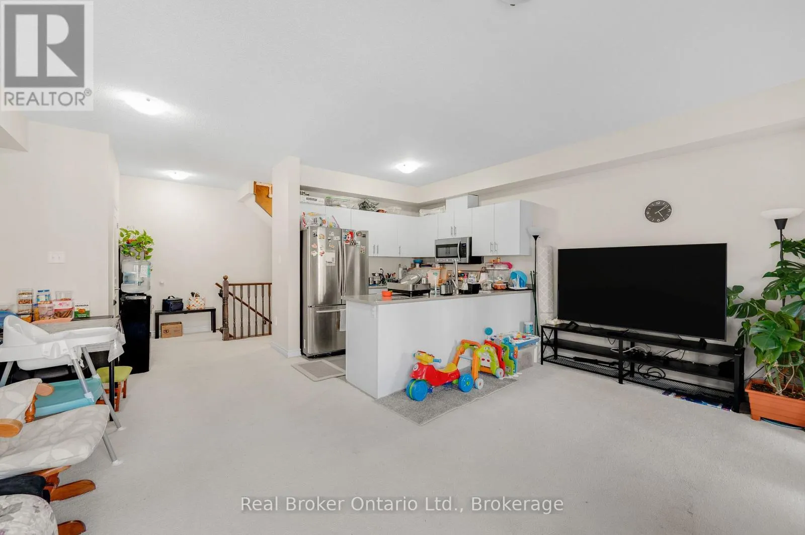 80 - 88 DECORSO DRIVE #80