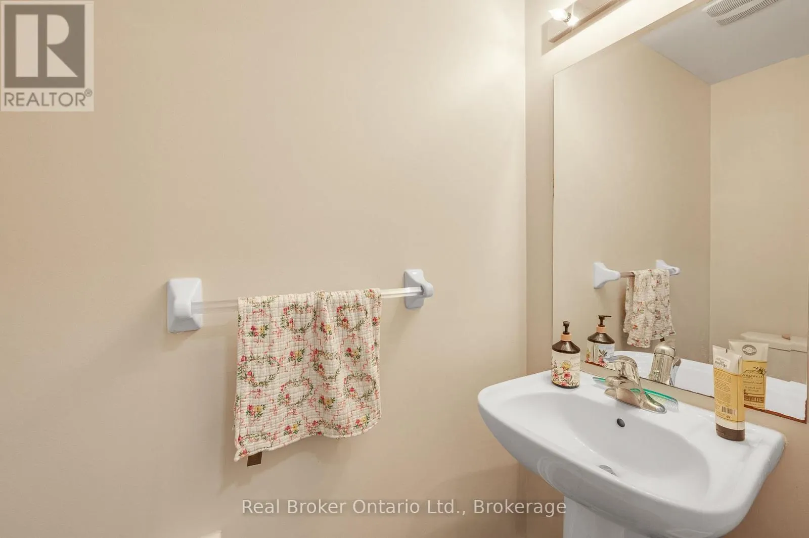 80 - 88 DECORSO DRIVE #80