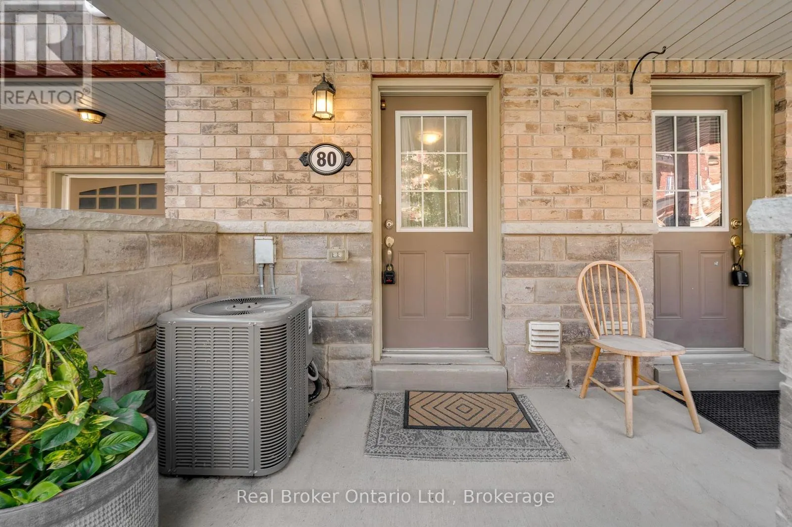 80 - 88 DECORSO DRIVE #80