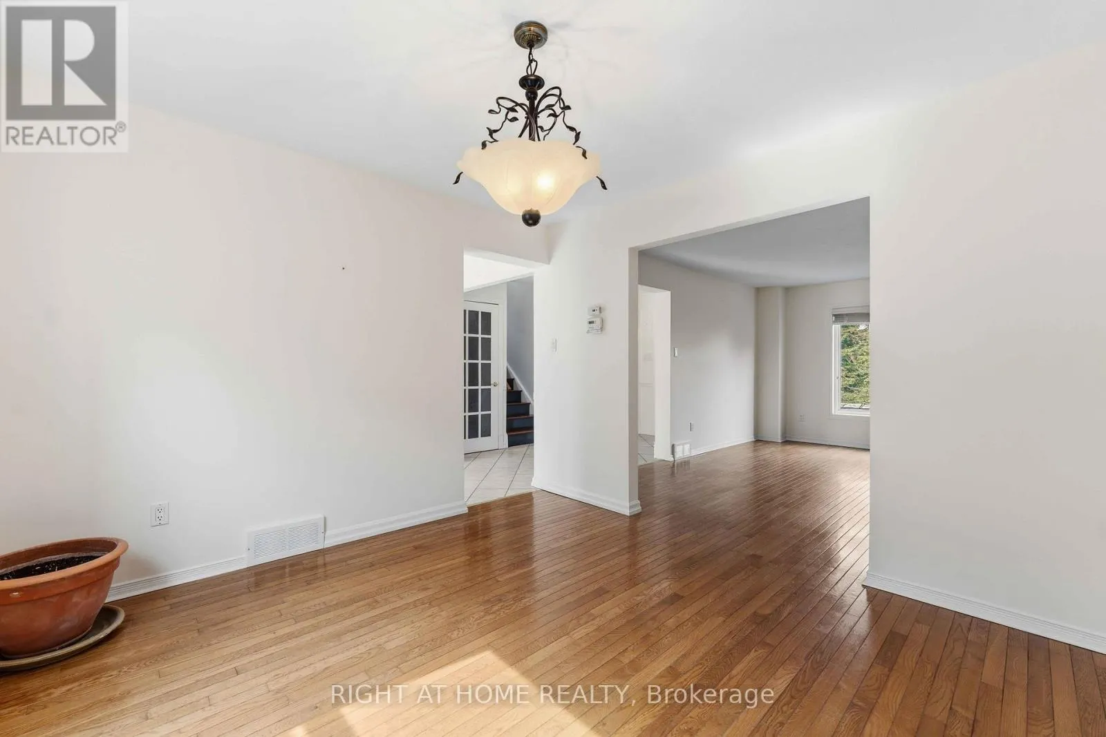 26 DENHAM WAY