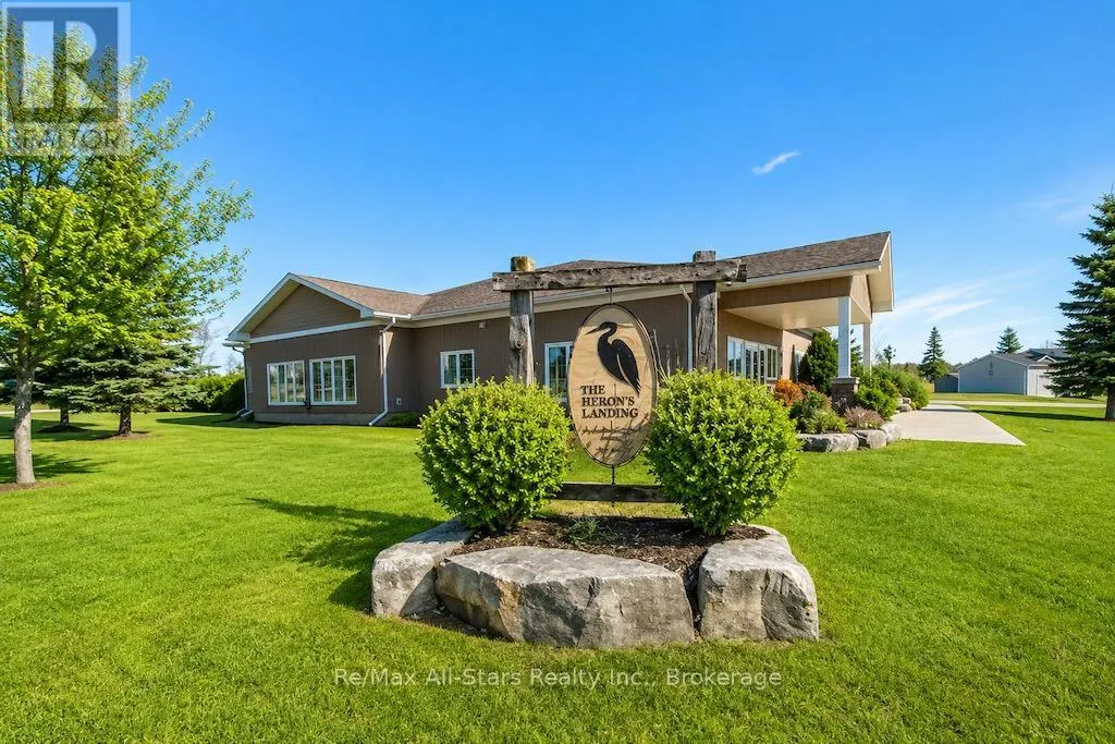 51 CREEKSIDE CIRCLE