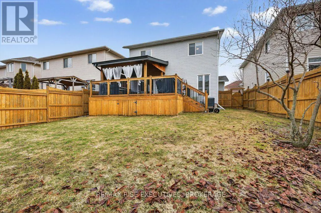 1543 PROVIDENCE CRESCENT