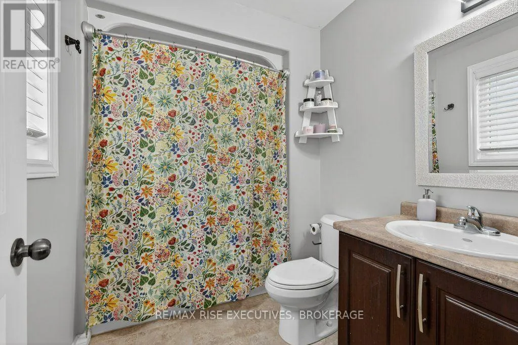 1543 PROVIDENCE CRESCENT