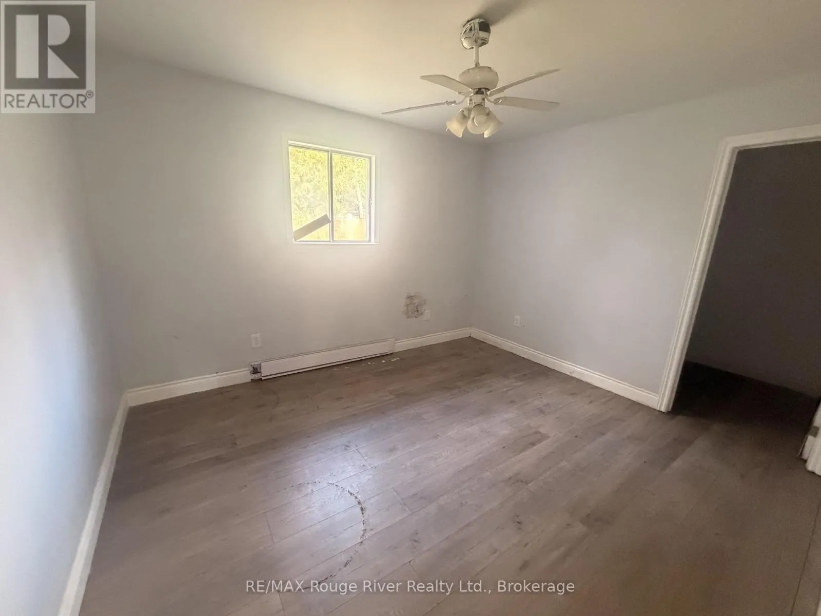 11 EDGEWOOD DRIVE