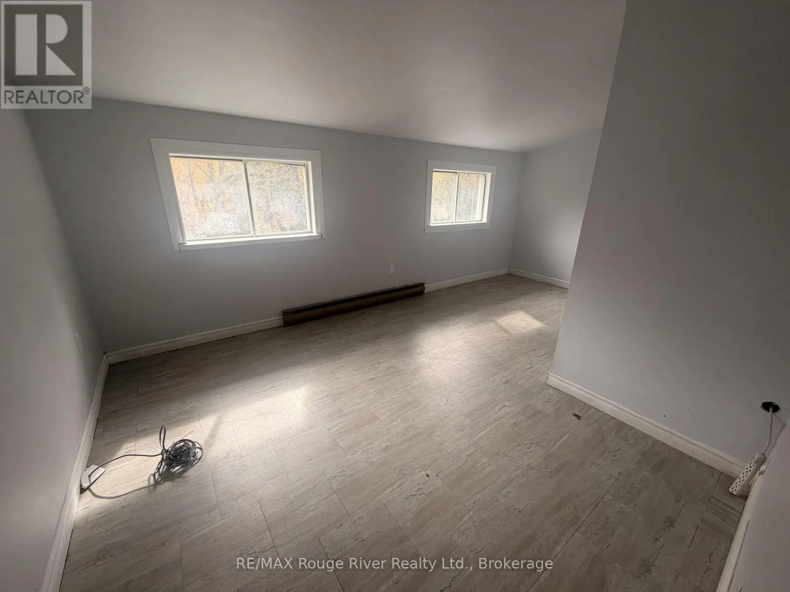 11 EDGEWOOD DRIVE