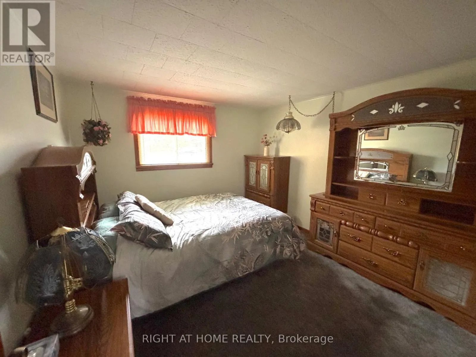 145853 GREY ROAD 12