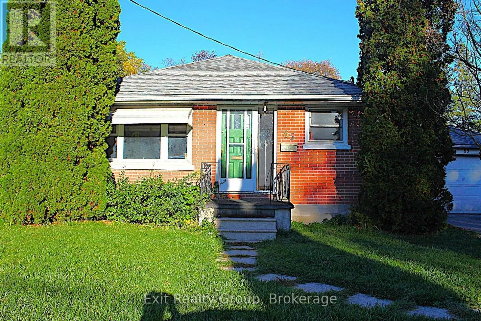85 WRIGHT AVENUE