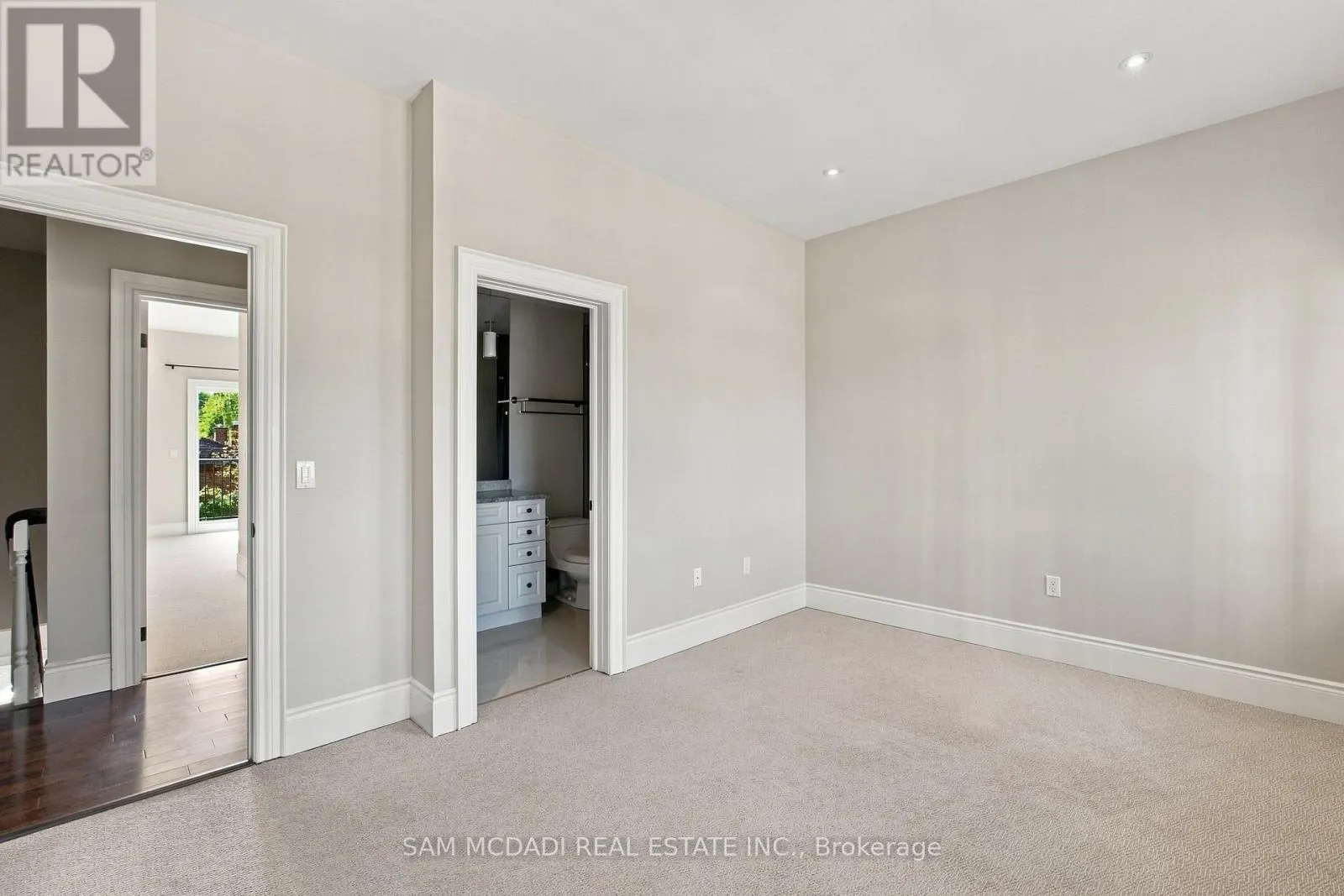 305 - 133 PARK STREET