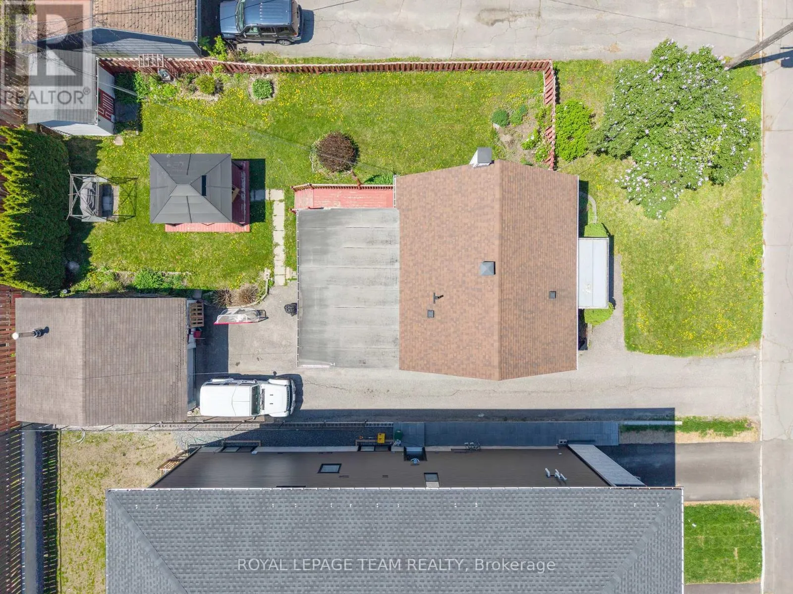 464 MUTUAL STREET