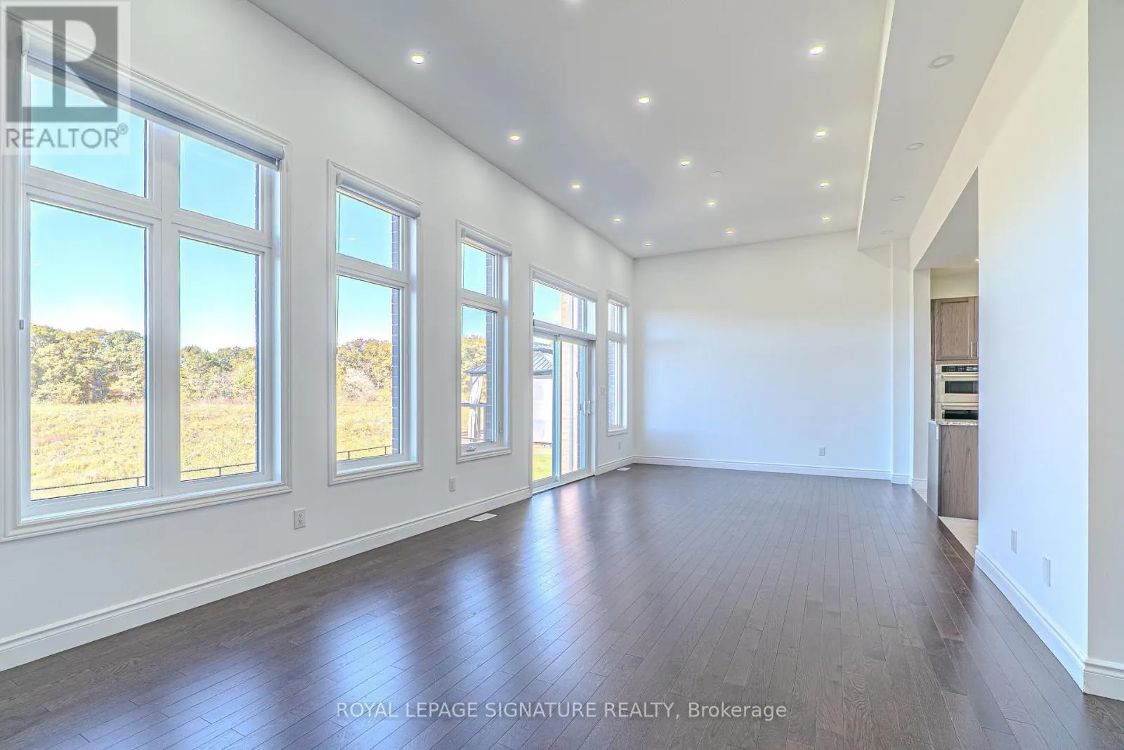 248 FREURE DRIVE