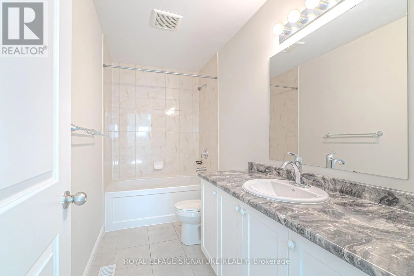 248 FREURE DRIVE