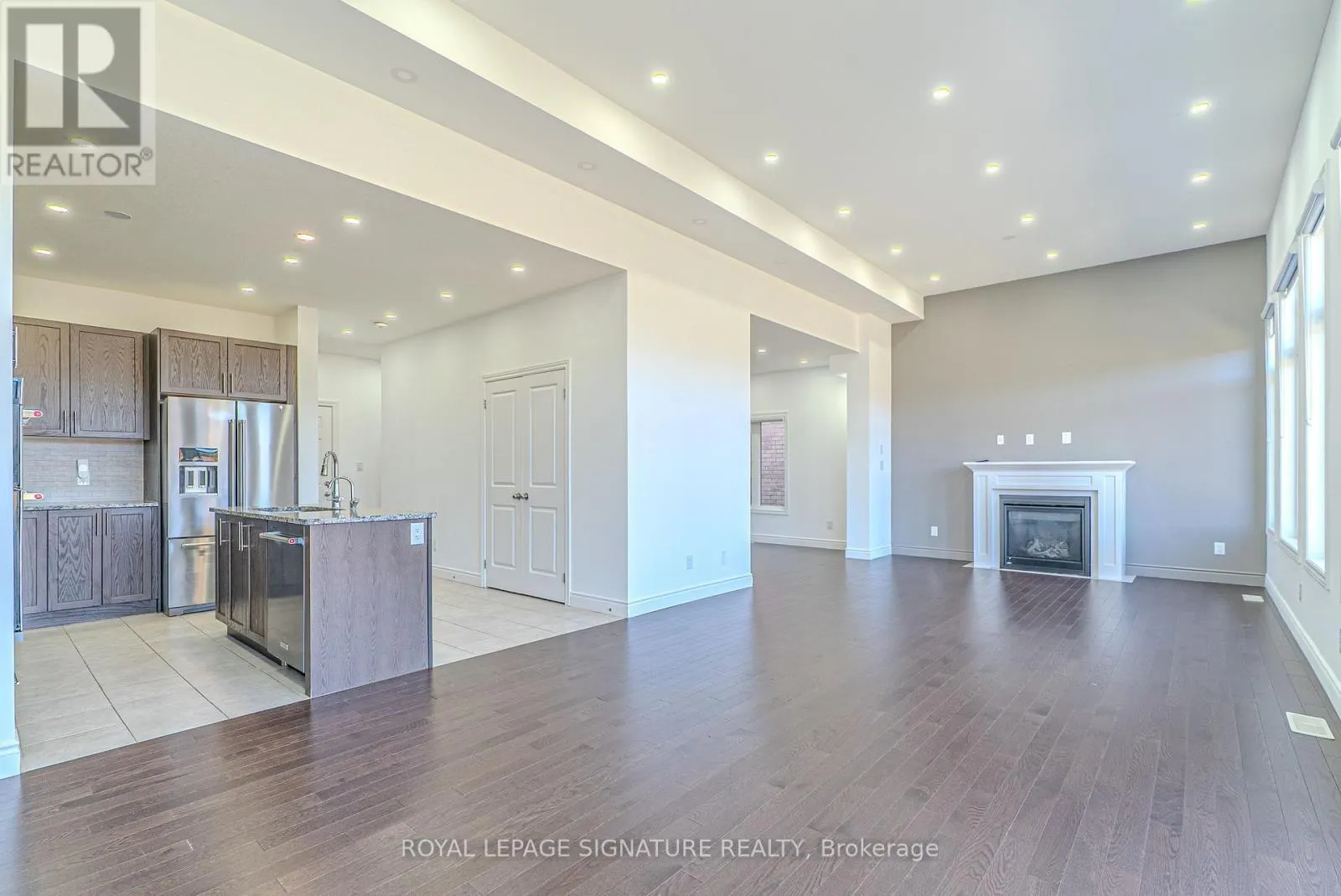 248 FREURE DRIVE