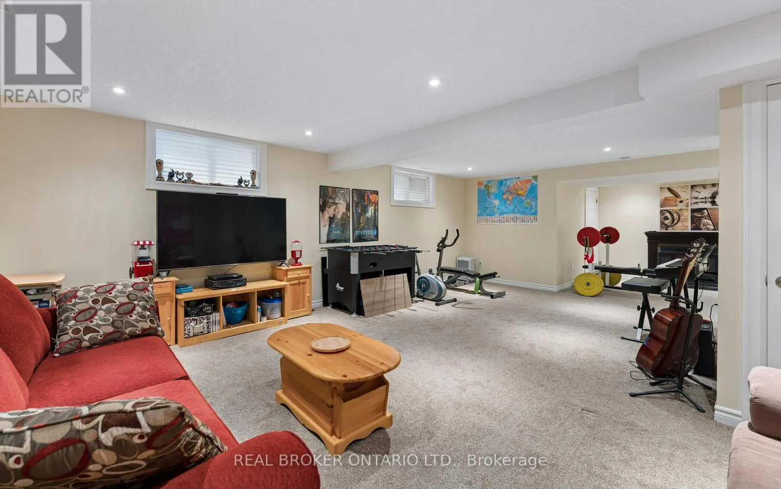 373 FORESTLAWN ROAD